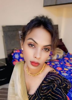 Saheba shemale - Acompañantes transexual in Bangalore Photo 14 of 18