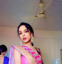Saheba shemale - Transsexual escort in Pune Photo 26 of 28