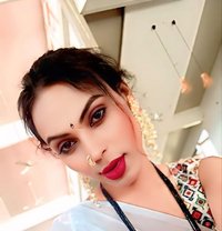 Saheba shemale - Acompañantes transexual in Pune Photo 28 of 28
