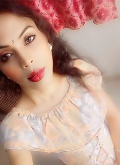 Saheba shemale - Transsexual escort in Bangalore Photo 11 of 22