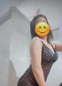 Sahed - puta in Ajmān Photo 2 of 3