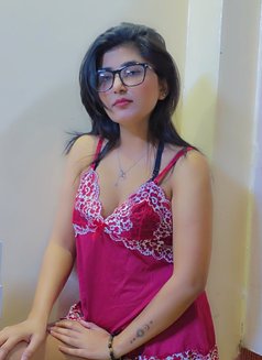 Saher - puta in Dubai Photo 3 of 4