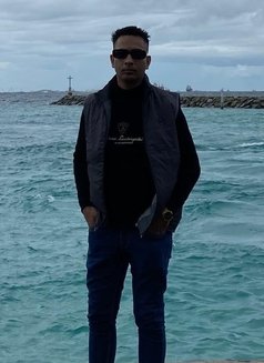 Sahid Kapoor - Masajista in Maldives Photo 1 of 1