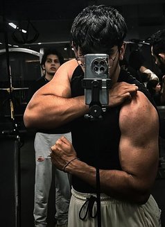 Nikhil Gym Male(8inch++) - Male escort in Indore Photo 1 of 16