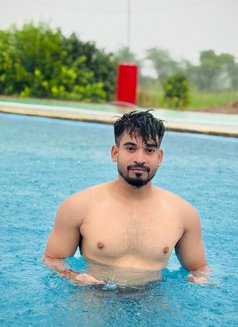 Sahil Big Cock - Acompañantes masculino in New Delhi Photo 2 of 9