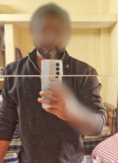 Sahil - Male companion in Chennai Photo 4 of 4