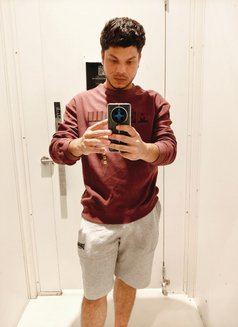 Sahil - Acompañantes masculino in Dubai Photo 6 of 7