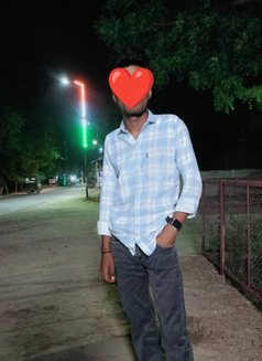 Sahil - Male escort in Gurgaon Photo 3 of 3
