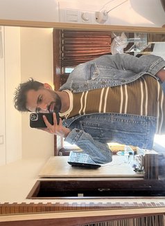 Sahil - Male escort in Ho Chi Minh City Photo 7 of 7