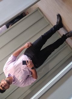 Sahil - Male escort in Mumbai Photo 1 of 2