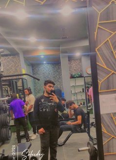 Sahil - Male escort in New Delhi Photo 7 of 9