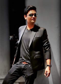 Sahil - Male escort in New Delhi Photo 1 of 3