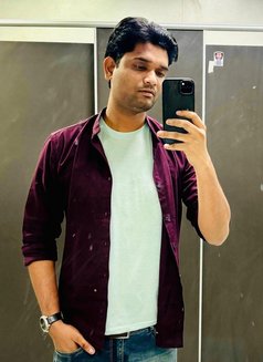 Sahil - Male escort in New Delhi Photo 2 of 3