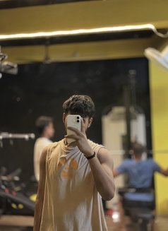 Sahil_free_demo_video_callnude - Acompañantes masculino in New Delhi Photo 4 of 4