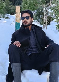 Sahil - Acompañantes masculino in Noida Photo 2 of 3