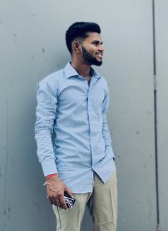 Sahil - Male escort in Pune Photo 1 of 5