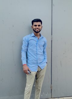 Sahil - Male escort in Pune Photo 3 of 5