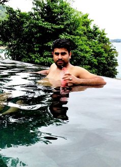 Sahil Kapoor - Acompañantes masculino in Bangalore Photo 2 of 6