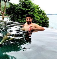 Sahil Kapoor - Acompañantes masculino in Bangalore