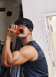 Sahil Khan - Acompañantes masculino in Akola Photo 5 of 11