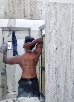 Sahil Khan - Acompañantes masculino in Akola Photo 10 of 11