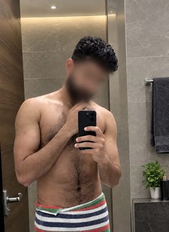 Sahil Khan - Male escort in Lahore Photo 1 of 2