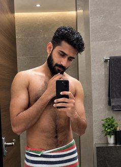Sahil Khan - Male escort in Lahore Photo 2 of 2