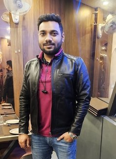 Sahil Srivastav - Male escort in Kolkata Photo 7 of 8