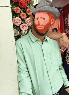 Sahil Thakker - Acompañantes masculino in Ahmedabad Photo 1 of 1
