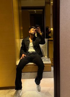 Sahildabb - Male escort in Kolkata Photo 3 of 5