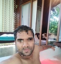 Sahnil Kulkarni - Male escort in Pune