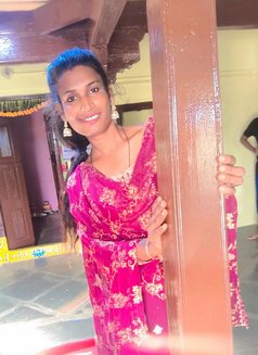Sahruda Reddy - Transsexual escort in Hyderabad Photo 4 of 5