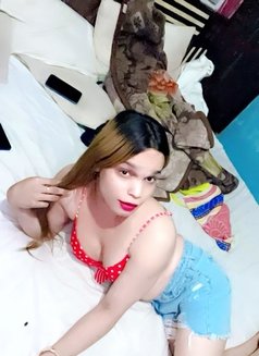 Sahrya - Transsexual escort in Dubai Photo 2 of 6