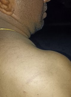 Sai Ram Massage Cum Escorts - Acompañantes masculino in Chennai Photo 1 of 3