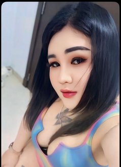 Sai - puta in Muscat Photo 7 of 10