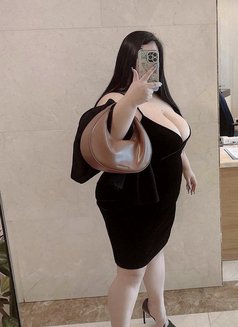 Sai - escort in Riyadh Photo 12 of 19