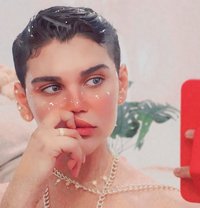 Saif Al Dalou سيف الدلوع - Transsexual escort in Al Manama