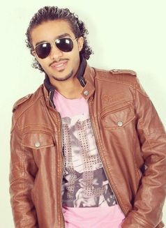 Saif Alwardi - Acompañantes masculino in Muscat Photo 2 of 5