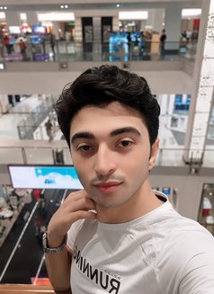 Saif - Male escort in Abu Dhabi Photo 5 of 5