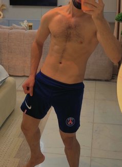 Saifoo - Male escort in Doha Photo 7 of 8