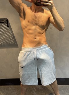 Saifoo - Male escort in Doha Photo 6 of 6