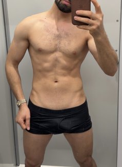 Saifoo - Acompañantes masculino in Dubai Photo 4 of 9