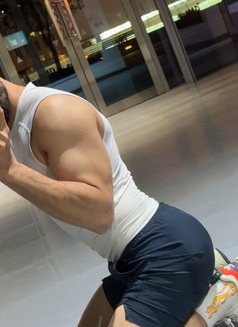 Saifoo - Acompañantes masculino in Dubai Photo 6 of 9