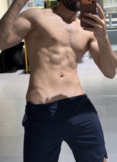 Saifoo - Acompañantes masculino in Dubai Photo 8 of 9
