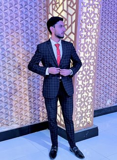 Saim Malik - Acompañantes masculino in Lahore Photo 5 of 8
