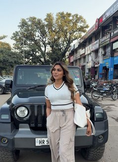 Saima Top - Transsexual escort in Chandigarh Photo 24 of 26