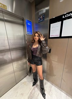 Saina - escort in Dubai Photo 2 of 4