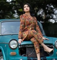 Saira Pakistani - puta in Ajmān