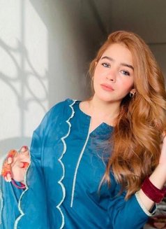 Saira Dxb - puta in Dubai Photo 2 of 4