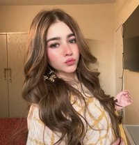 Saira Dxb - puta in Dubai Photo 4 of 4